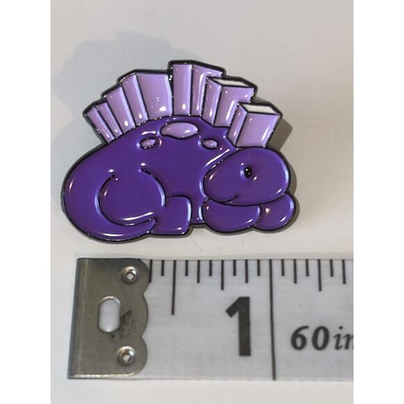Dinosaur With Books Pin Brooch - Picture 1 of 1